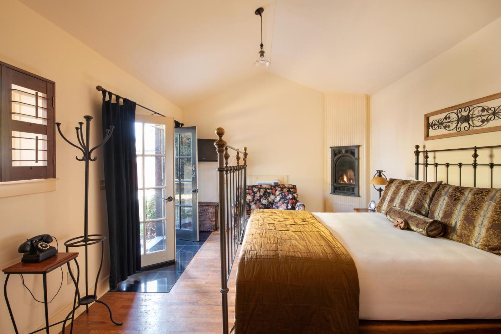 Chamberlin Inn