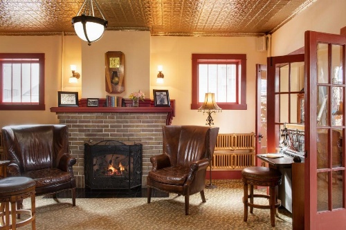 Chamberlin Inn image 42